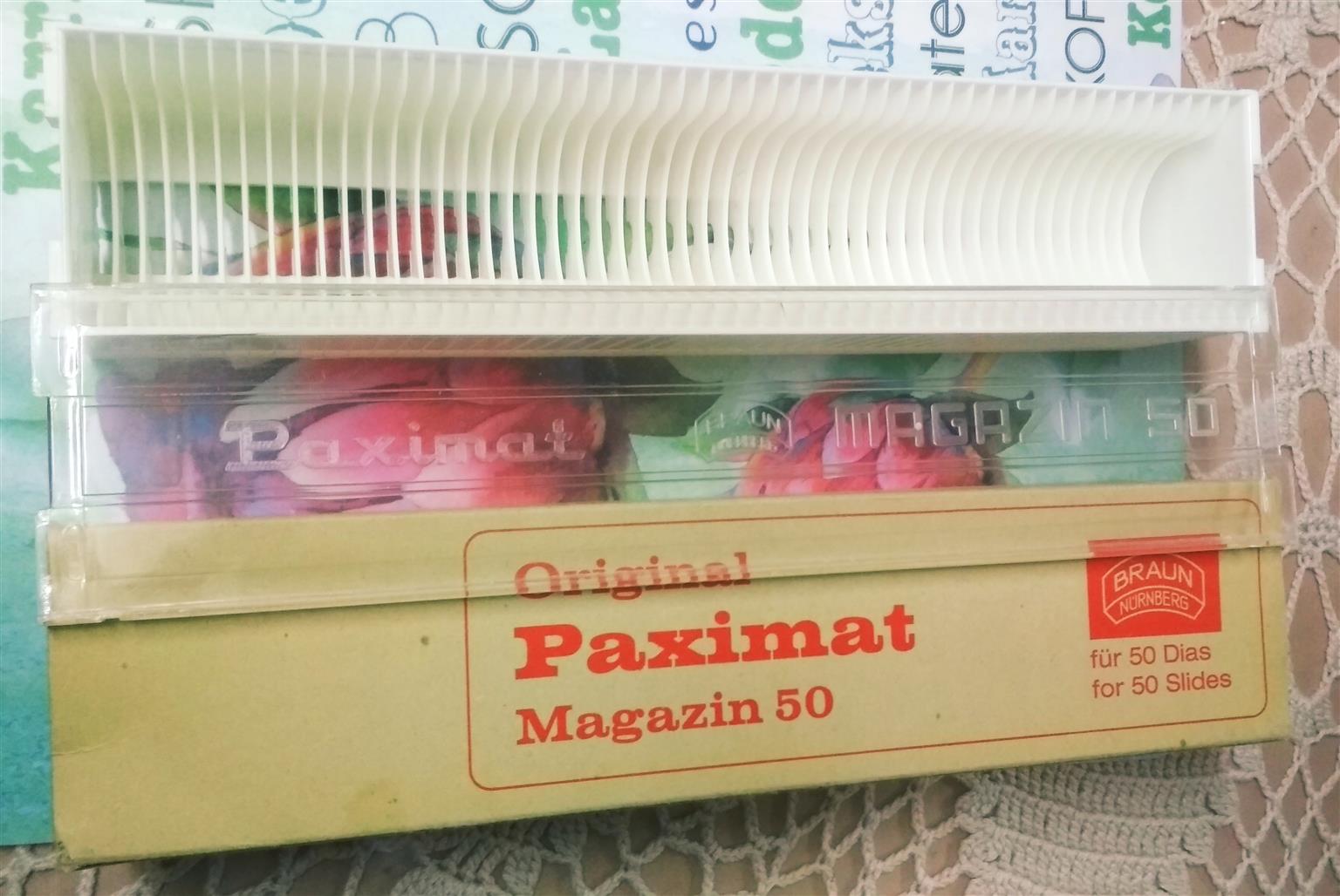 Slide projector 35mm cassettes, straight magazine, 50 slides capacity.