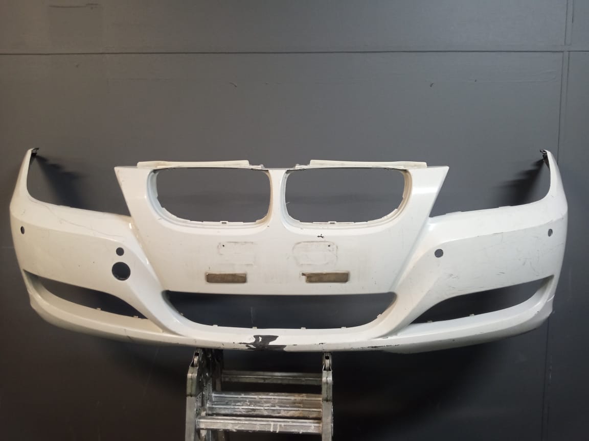 2007-2010 BMW E90 PREFACE FRONT BUMPER FOR SALE - Private Seller 2007-2010 BMW E90 PREFACE FRONT BUMPER FOR SALE - Private Seller