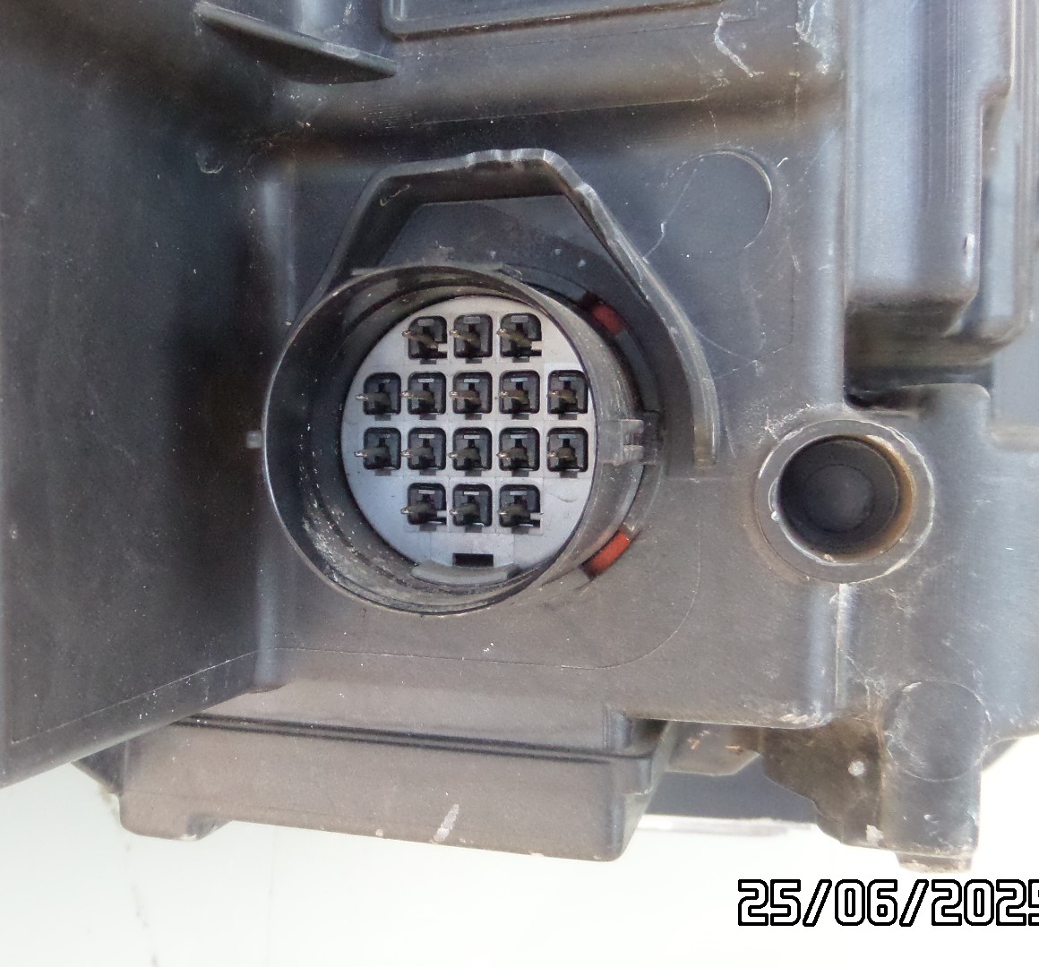 Range Rover Vogue L405 left side bi-xenon headlight - Private Seller Range Rover Vogue L405 left side bi-xenon headlight - Private Seller