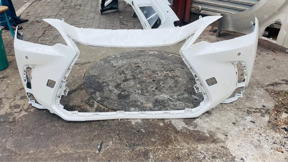 LEXUS NX250 NX350 FRONT BUMPER 2022/24 - Private Seller LEXUS NX250 NX350 FRONT BUMPER 2022/24 - Private Seller