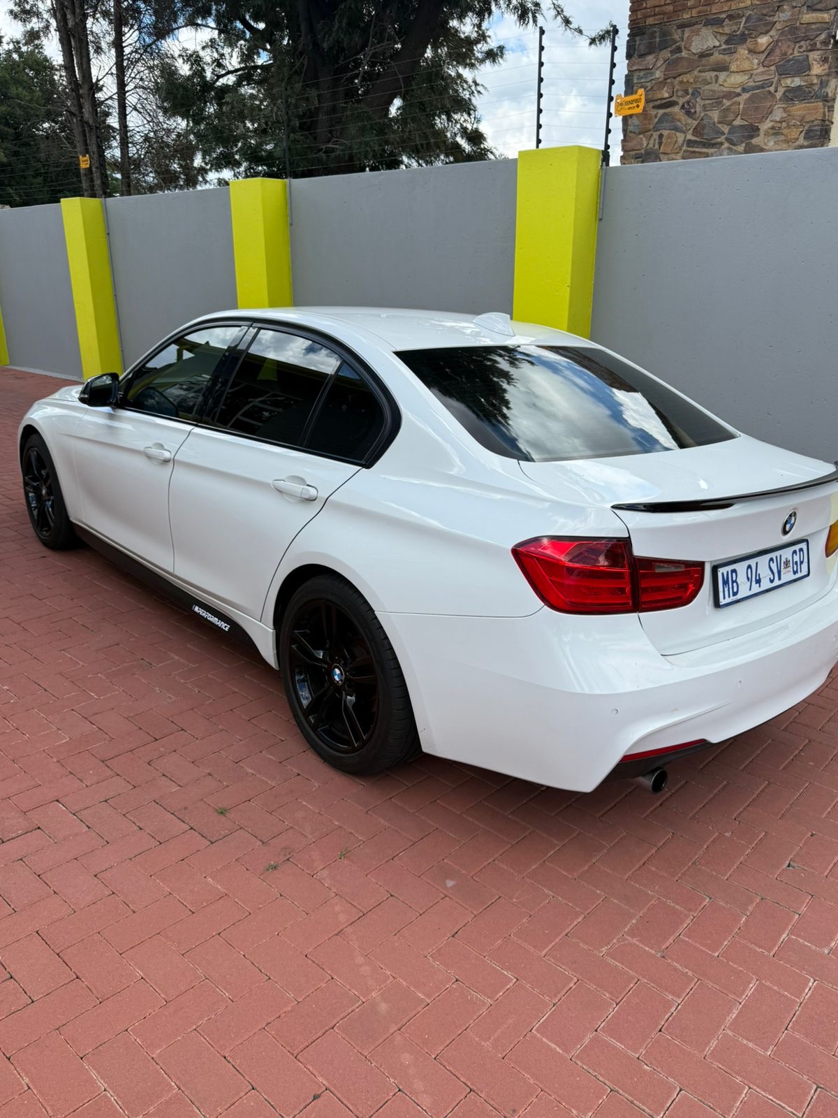 2013 BMW 320i F30 M Sport