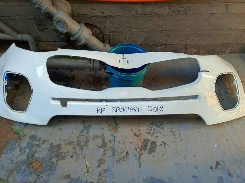2018 KIA SPORTAGE FRONT BUMPER - Private Seller 2018 KIA SPORTAGE FRONT BUMPER - Private Seller