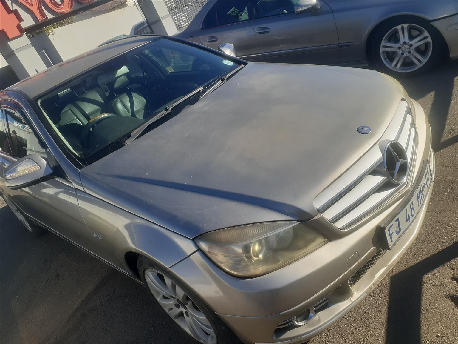 Used 2009 Mercedes-Benz C-Class C180 - Private Seller Used 2009 Mercedes-Benz C-Class C180 - Private Seller