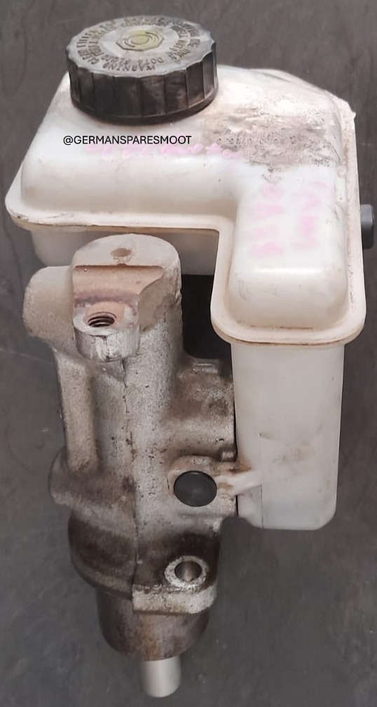 Chev Utility 1.4 Used Brake Master Cylinder - Private Seller Chev Utility 1.4 Used Brake Master Cylinder - Private Seller