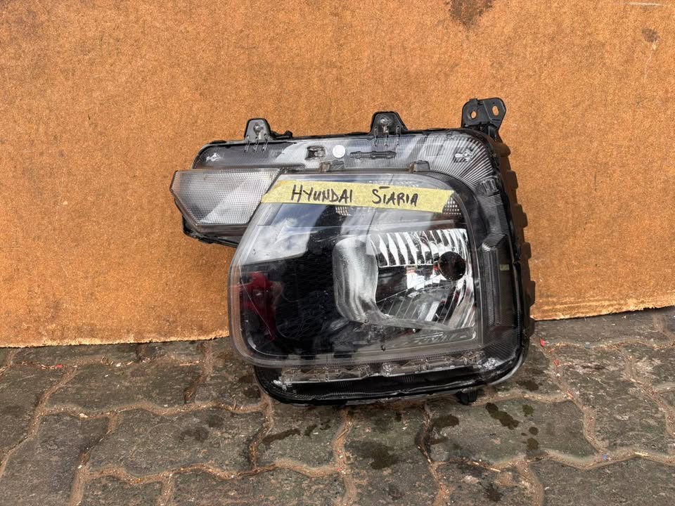 Hyundai Staria Headlight - Private Seller