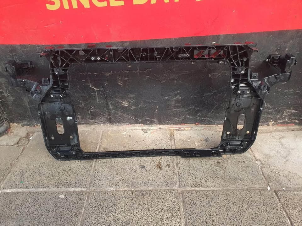 Kia Sportage cradle - Private Seller Kia Sportage cradle - Private Seller