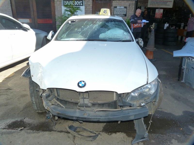 BMW 325i E92 Coupe Manual White - 2008 STRIPPING FOR SPARES - Private Seller BMW 325i E92 Coupe Manual White - 2008 STRIPPING FOR SPARES - Private Seller