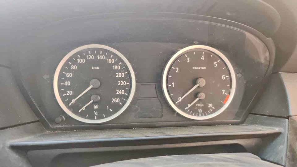 Bmw e60 cluster - Private Seller Bmw e60 cluster - Private Seller