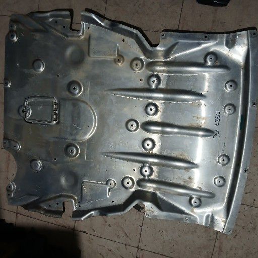 bmw f30 lower engine cover - Private Seller