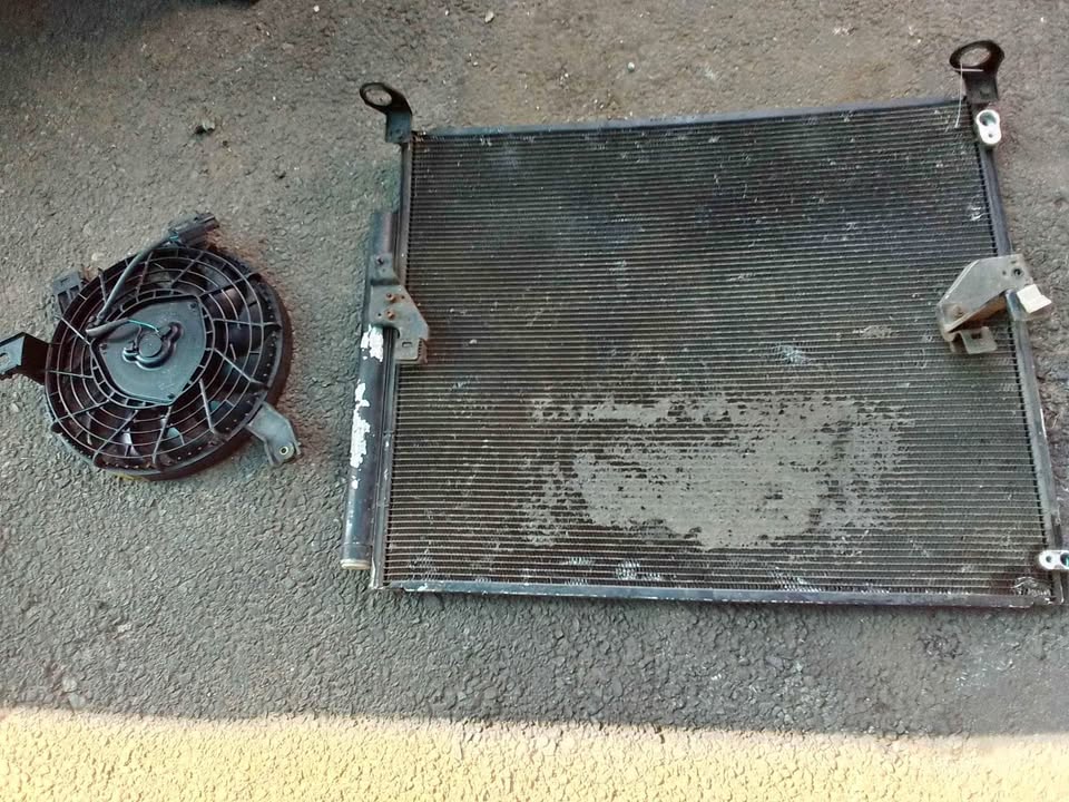 2003 Toyota Prado 120 series Aircon condenser and fan - Private Seller