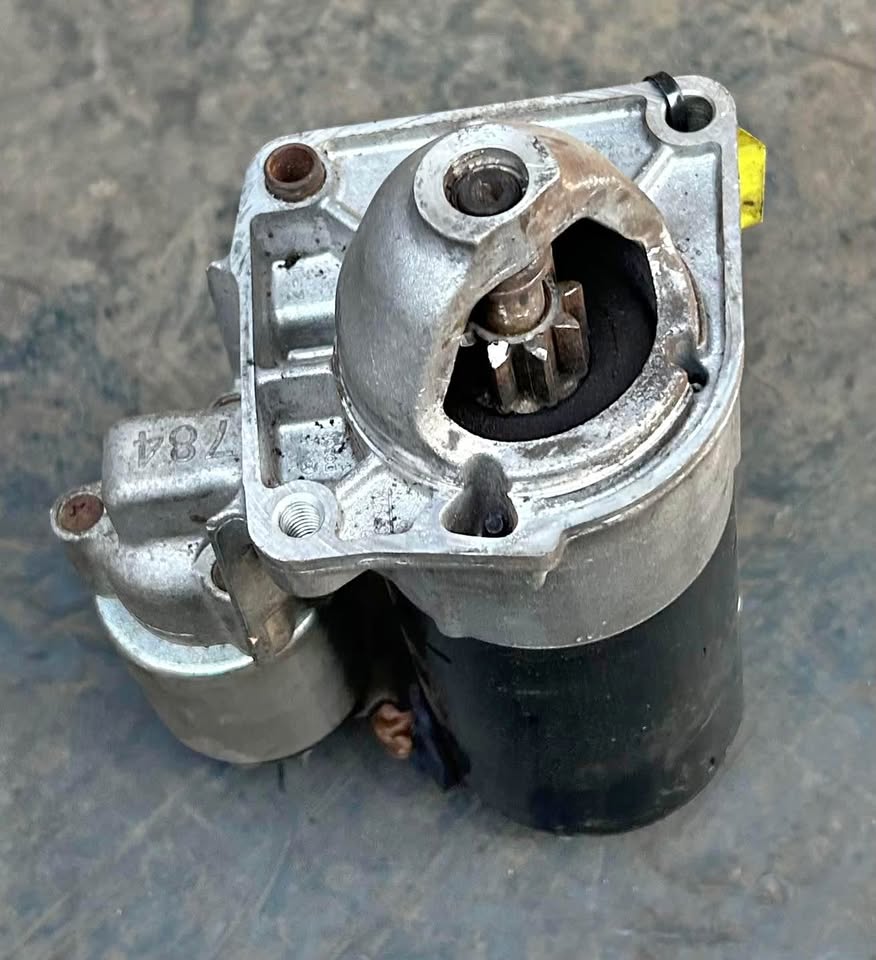 Fiat Punto 1.4 Petrol 2014 For Sale @Circle 7 Used Parts - Private Seller Fiat Punto 1.4 Petrol 2014 For Sale @Circle 7 Used Parts - Private Seller