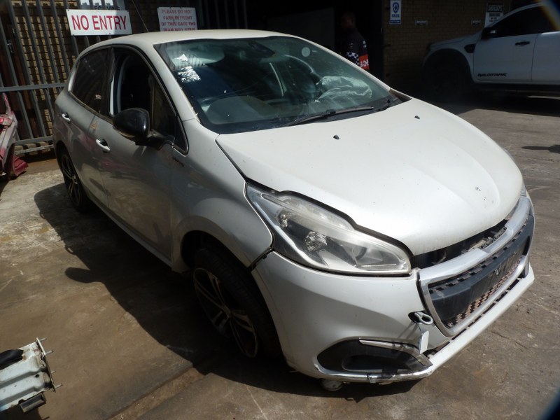 Peugeot 208 1.2 GT Line Puretech Turbo Manual White - 2016 STRIPPING FOR SPARES - Private Seller Peugeot 208 1.2 GT Line Puretech Turbo Manual White - 2016 STRIPPING FOR SPARES - Private Seller