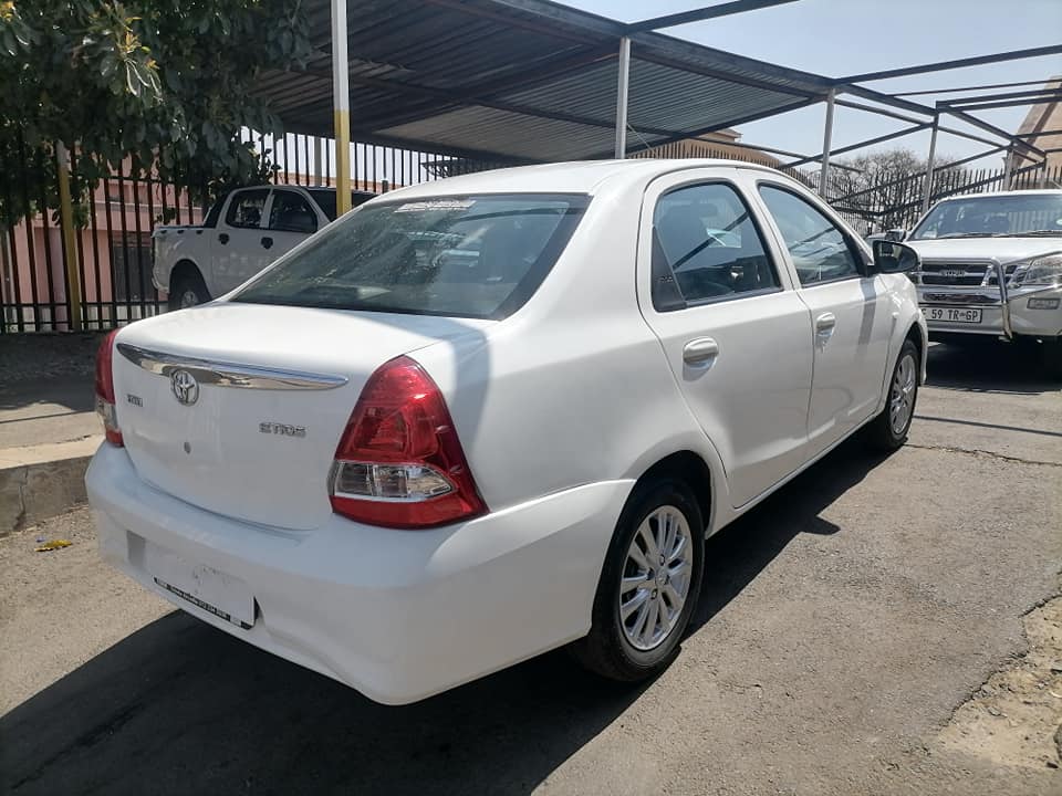 2017 Toyota Etios 1.5 Sedan with a leather seat