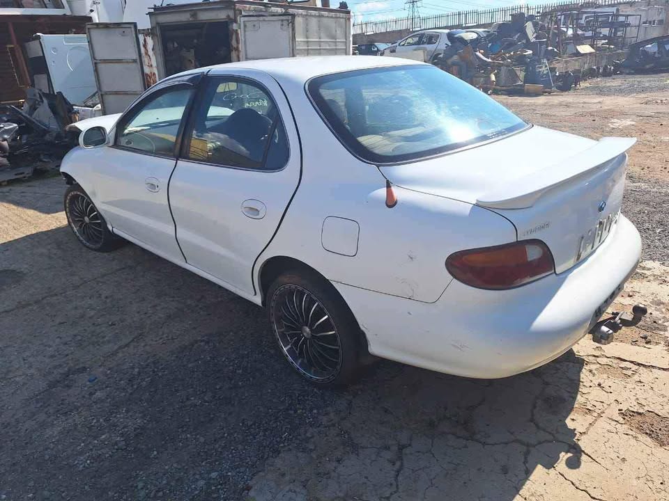 Hyundai Elantra J2 Stripping For Spares!! - Private Seller Hyundai Elantra J2 Stripping For Spares!! - Private Seller