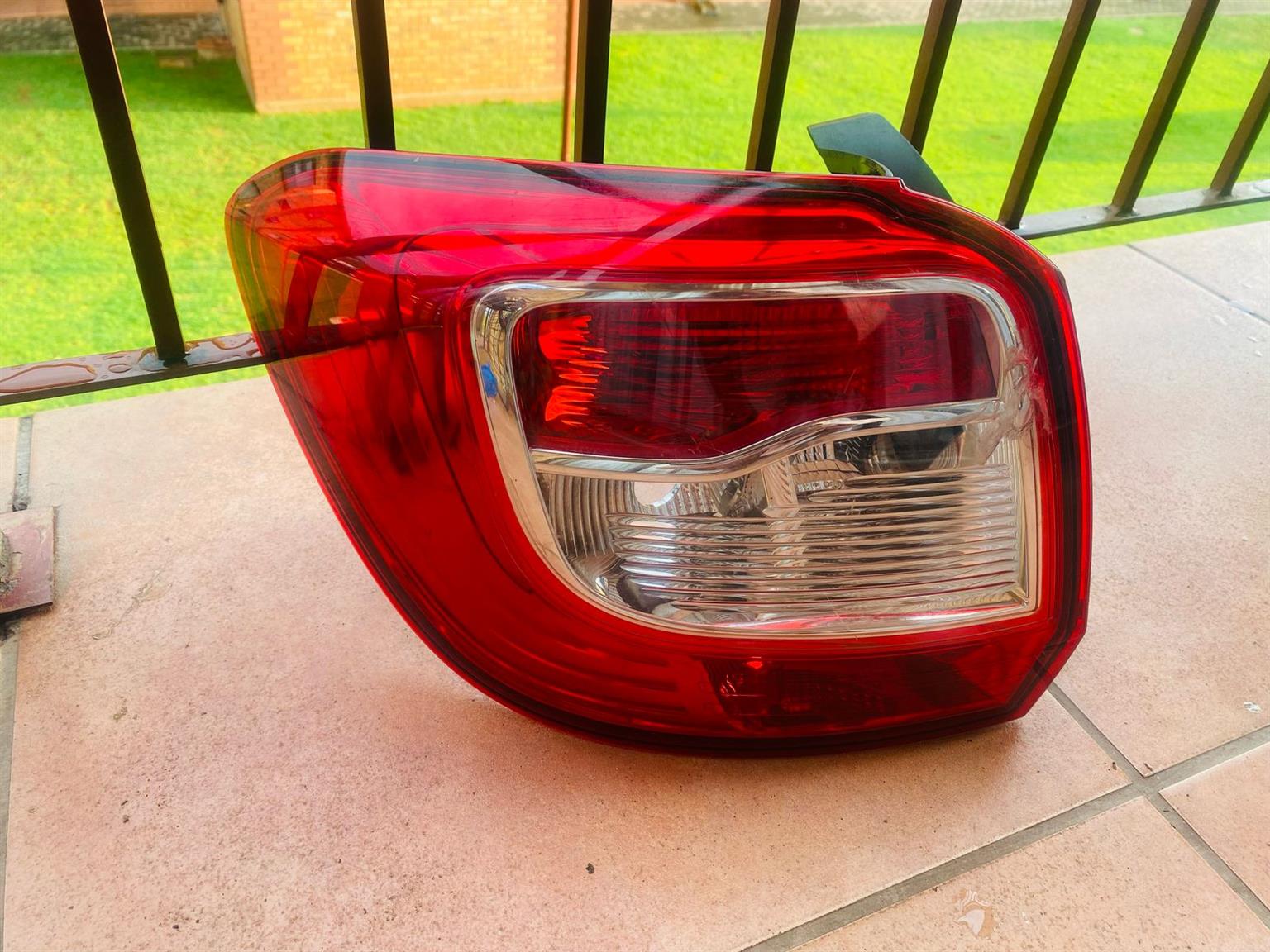 Renault sandero left tail light for sale - Private Seller Renault sandero left tail light for sale - Private Seller