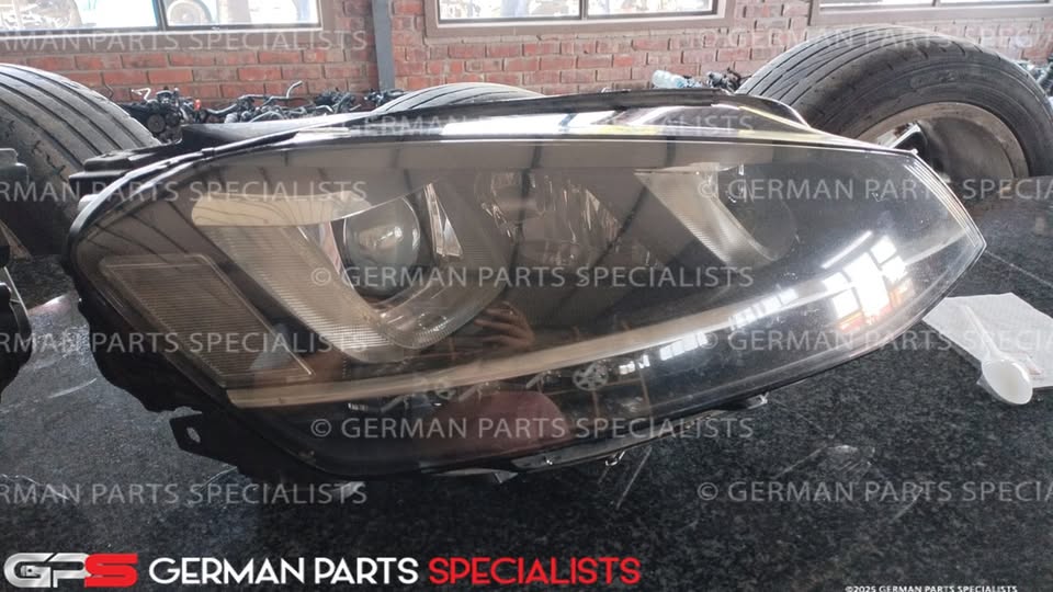 Golf 7R Xenon Headlights  FOR SALE - Private Seller