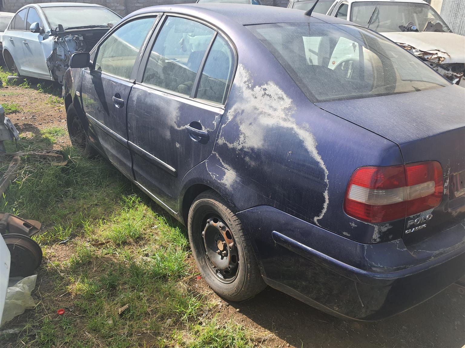 VW POLO SEDAN CLASSIC STRIPPING FOR SPARES - Private Seller VW POLO SEDAN CLASSIC STRIPPING FOR SPARES - Private Seller