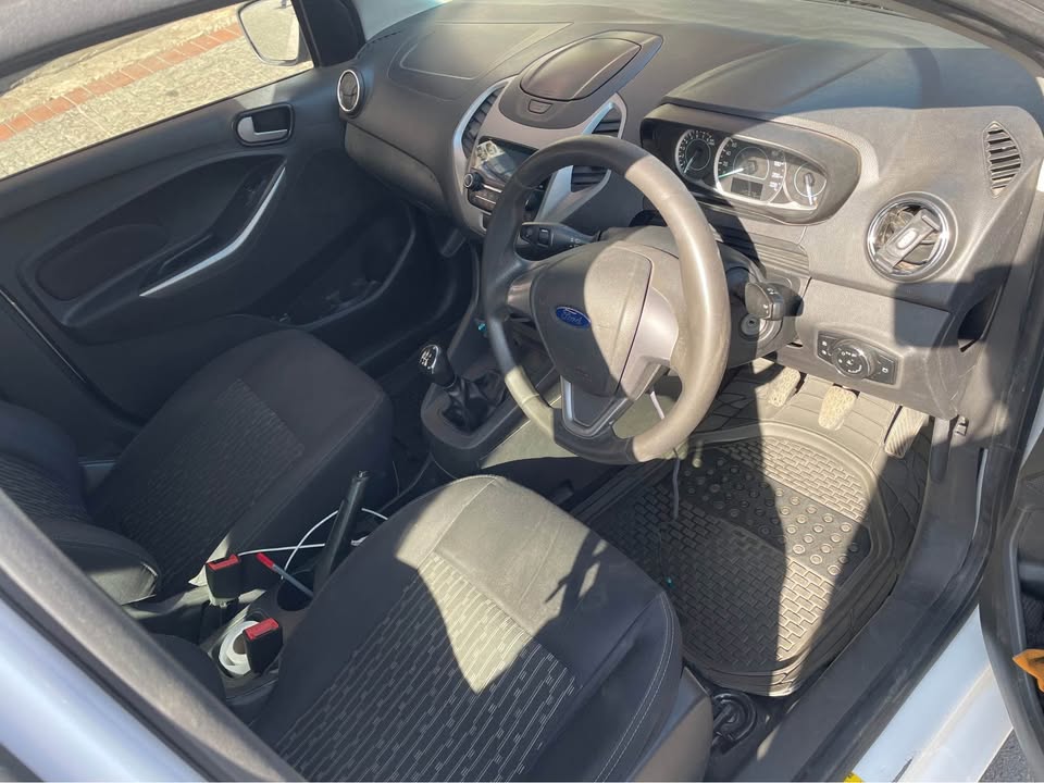 2019 Ford Figo 98000km Manual. Registered on Uber and bolt do change of ownership you good,