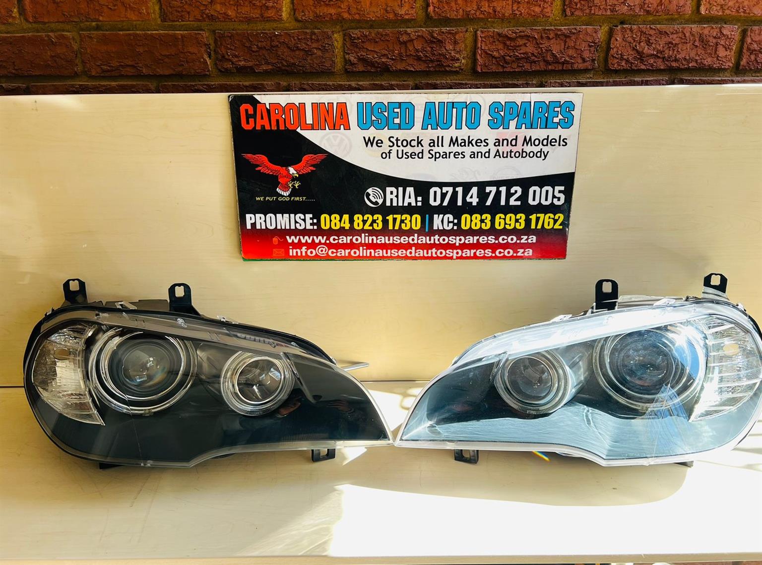 BMW X5 E70 LCI left and right side xenon headlights (2010-2013) - Private Seller
