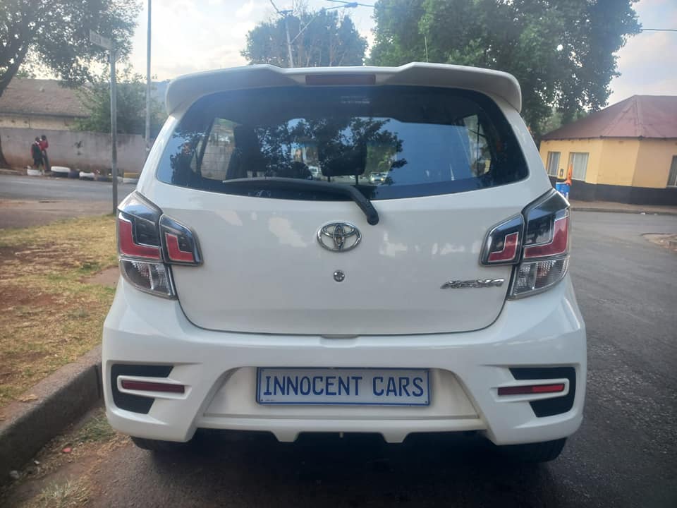 2021 TOYOTA AGYA 1.0 PETROL, AUTOMATIC, WHITE COLOR, MILEAGE 77000KMS