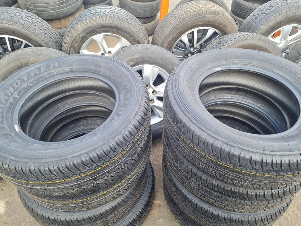 255/76/17 Dunlop Brand new tyres for Nissan navara - Private Seller 255/76/17 Dunlop Brand new tyres for Nissan navara - Private Seller