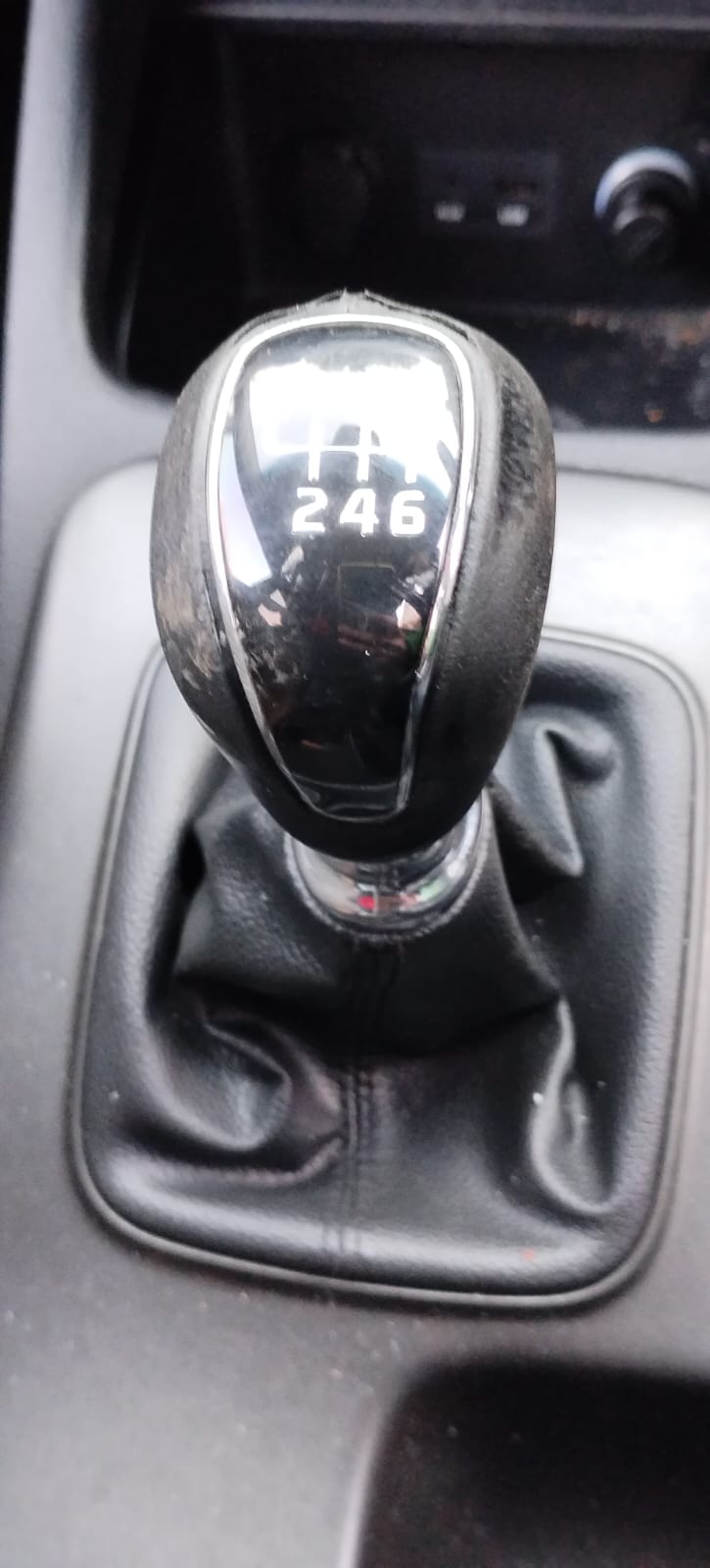 KIA CERATO 2014 STRIPPING FOR SPARES