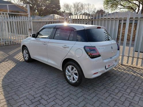 Demo 2025 Suzuki Swift DZire sedan 1.2 GL - Private Seller Demo 2025 Suzuki Swift DZire sedan 1.2 GL - Private Seller