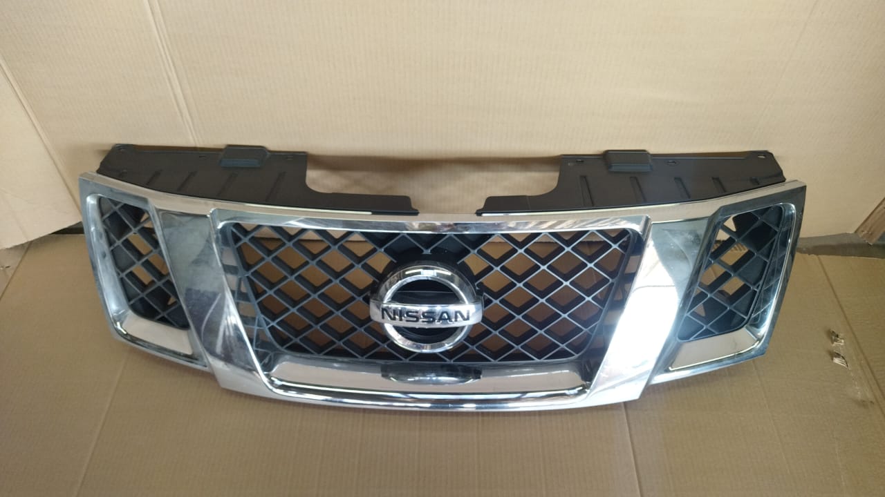 Nissan NAvara D40 Facelift GRill - Private Seller