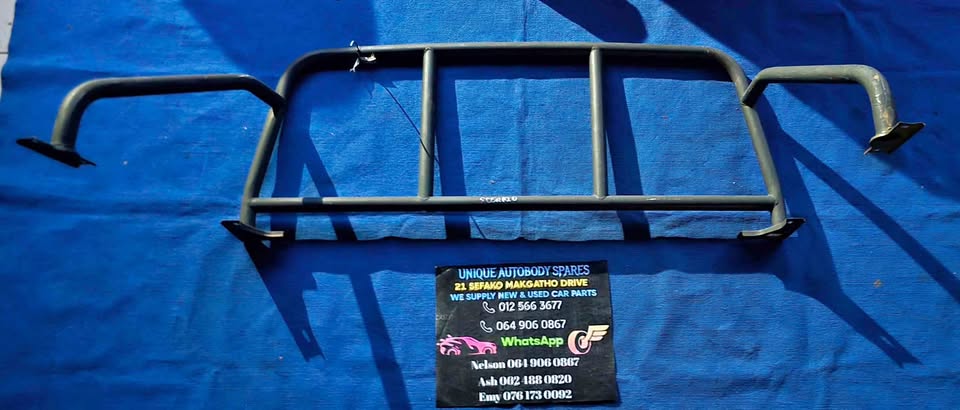 Mahindra Scorpio Rear Windscreen Roll Sway Bar - Private Seller
