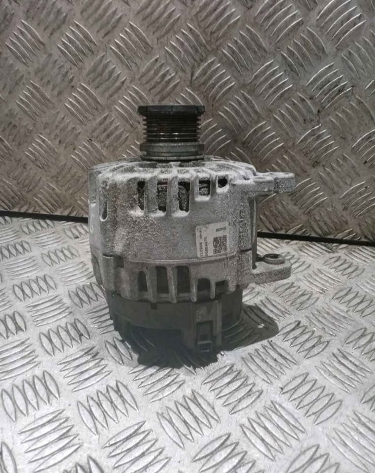 Audi 2.0tdi Q5 A4 Alternator - Private Seller