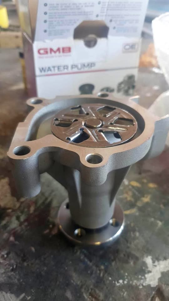 Volvo B18 waterpump - Private Seller Volvo B18 waterpump - Private Seller