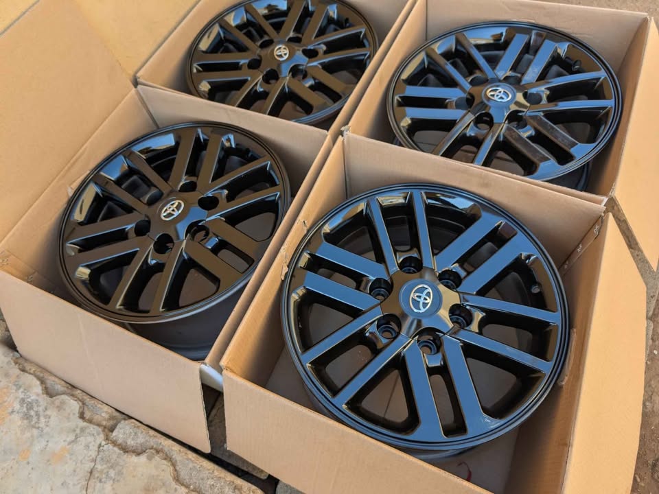 17' Toyota Hilux D4D mag rims 17inch PCD6/139' For Toyota Hilux/Legend 45/GD6/Fo - Private Seller 17' Toyota Hilux D4D mag rims 17inch PCD6/139' For Toyota Hilux/Legend 45/GD6/Fo - Private Seller