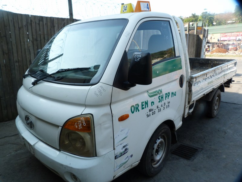 STRIPPING Hyundai H100 Bakkie 2.6 Manual - 2008 - Private Seller STRIPPING Hyundai H100 Bakkie 2.6 Manual - 2008 - Private Seller