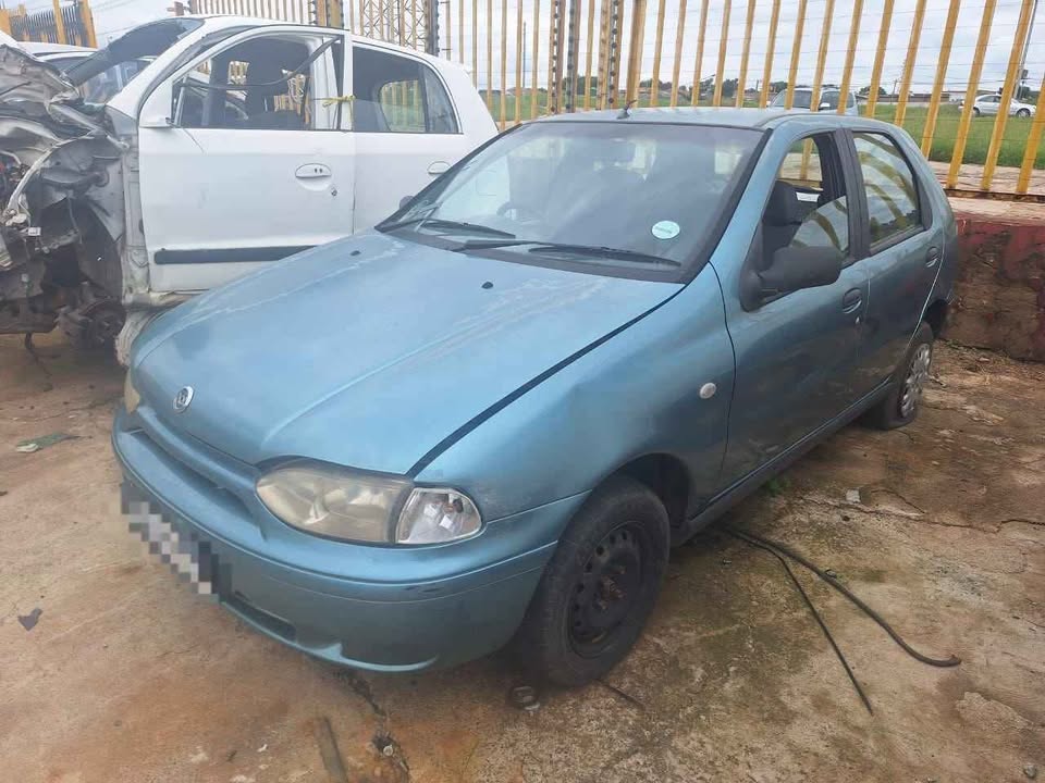 Fiat Palio Stripping For Spares. - Private Seller