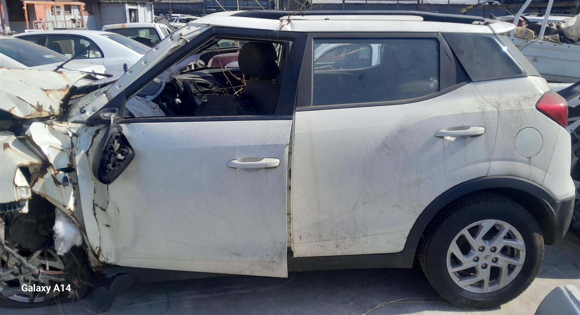 Mahindra XUV 300 2018 or 2019 model stripping for spare at Autocity Spares - Private Seller