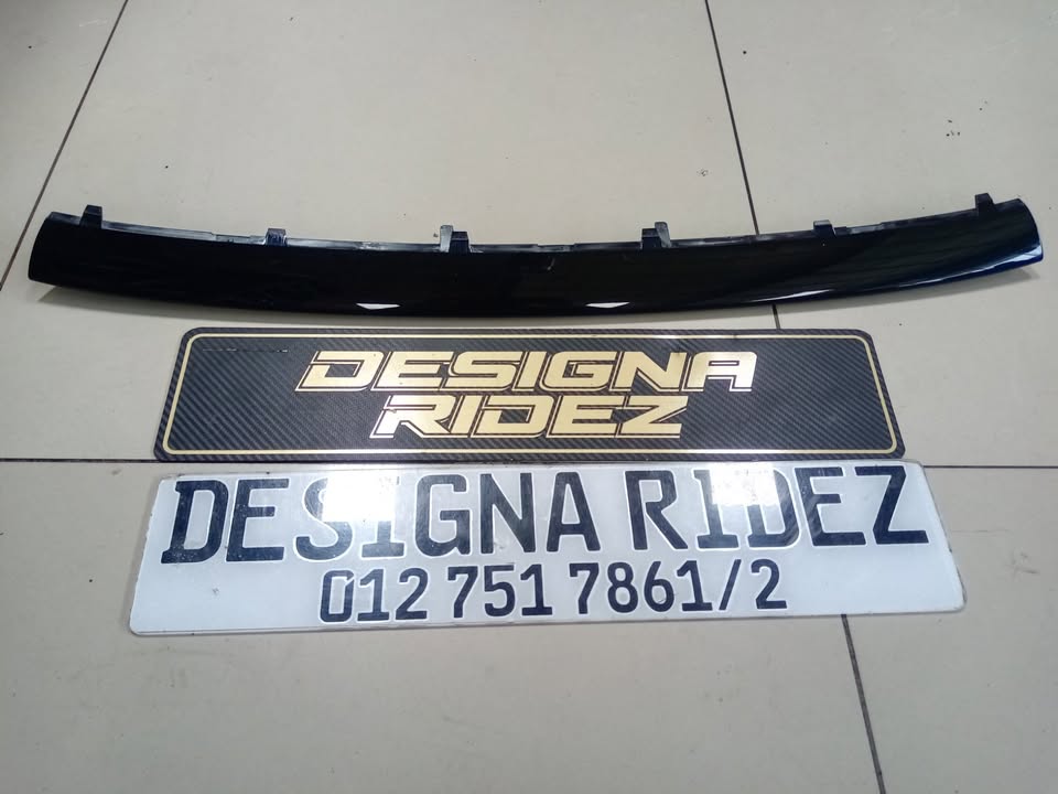 BMW F20/F21 CENTER FINISHER OEM FOR BUMPER TRIM - Private Seller BMW F20/F21 CENTER FINISHER OEM FOR BUMPER TRIM - Private Seller