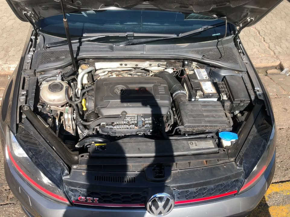 2015 VW  GOLF 7 GTI 2.0