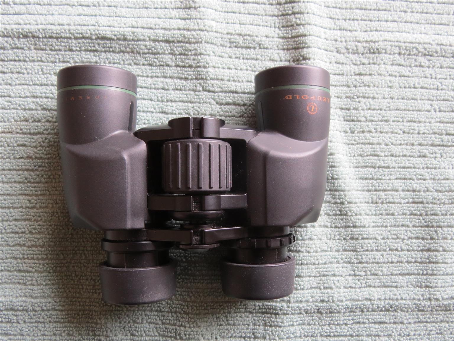 HUNTING BINOCULARS