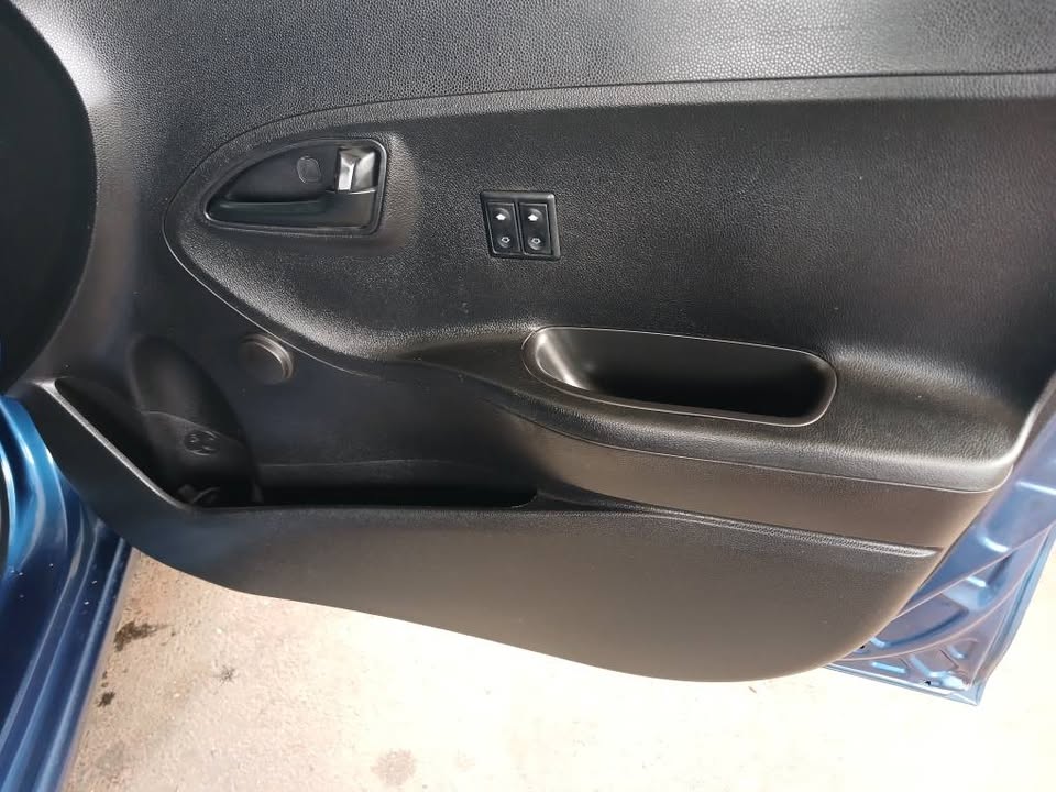 2015 KIA PICANTO 1.0 HATCHBACK Transmission: Manual Mileage: 75000km Fueltype: Petrol Blue