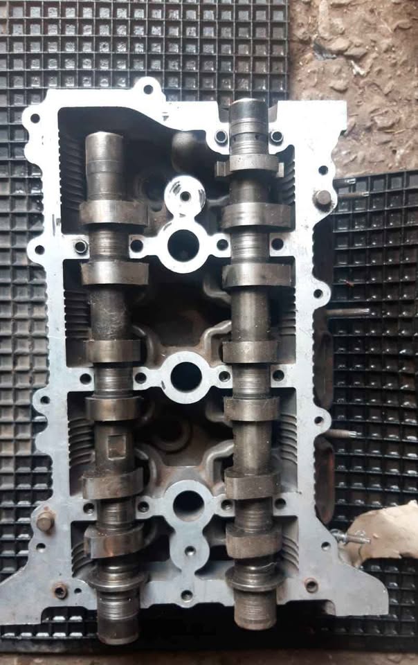 Renault Clio h4ba cylinder head - Private Seller Renault Clio h4ba cylinder head - Private Seller
