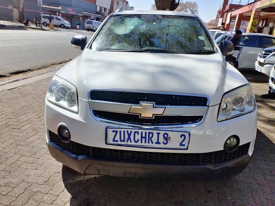 2010 CHEVROLET CAPTIVA LTZ 2.4  7 SEATER AUTOMATIC 2010 CHEVROLET CAPTIVA LTZ 2.4  7 SEATER AUTOMATIC