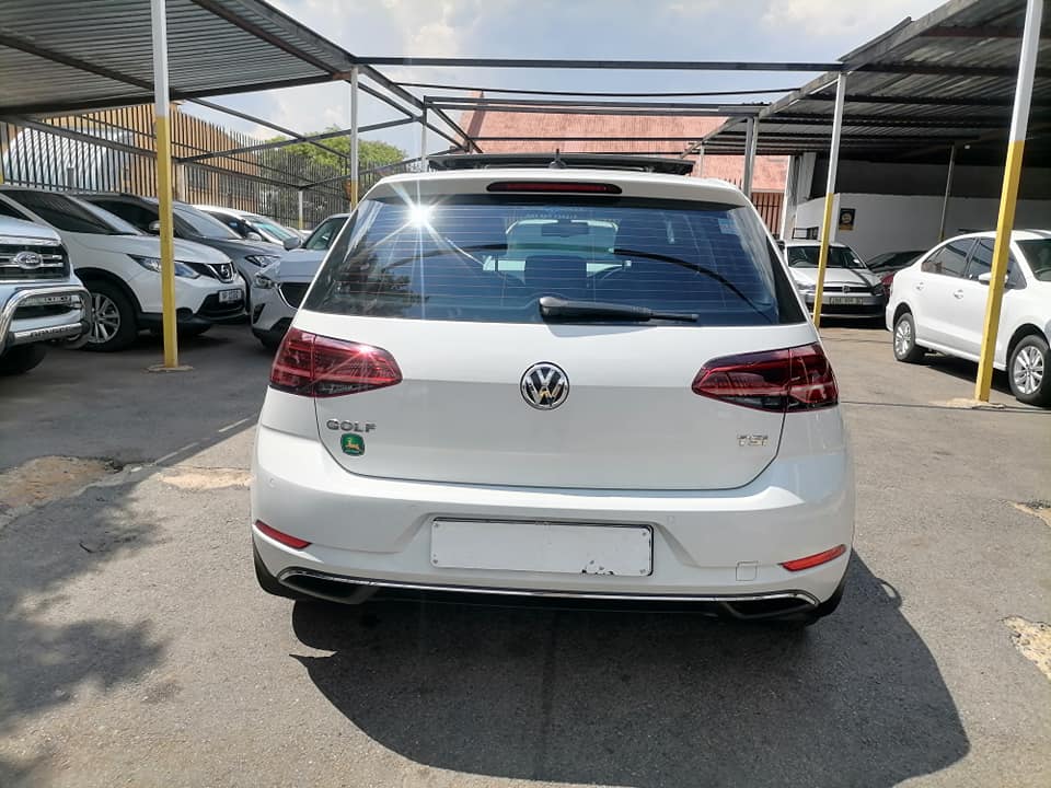 2018 Volkswagen Golf 7 1.0 TSI High line Sunroof leather interior