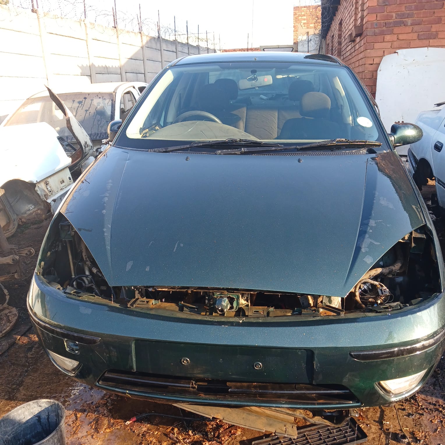 FORD FOCUS16 VALVE 20012 1. 6 FOR STRIPPING CALL FOR INFO - Private Seller FORD FOCUS16 VALVE 20012 1. 6 FOR STRIPPING CALL FOR INFO - Private Seller