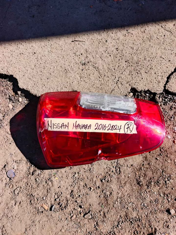 Nissan Navara taillight 2016 / 2024 - Private Seller Nissan Navara taillight 2016 / 2024 - Private Seller
