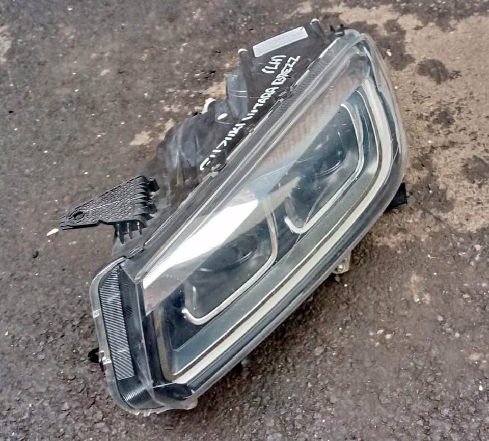 Toyota Urban Cruiser headlight - Private Seller Toyota Urban Cruiser headlight - Private Seller
