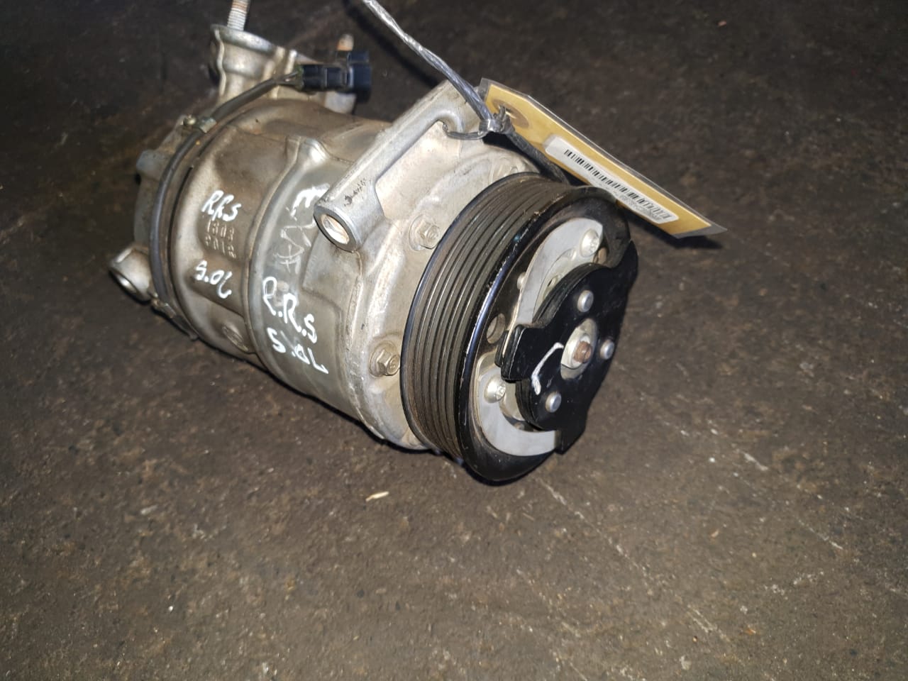 2011 Range Rover Sport 5.0L S/C V8 Used Original Aircon Pump For Sale - Private Seller 2011 Range Rover Sport 5.0L S/C V8 Used Original Aircon Pump For Sale - Private Seller