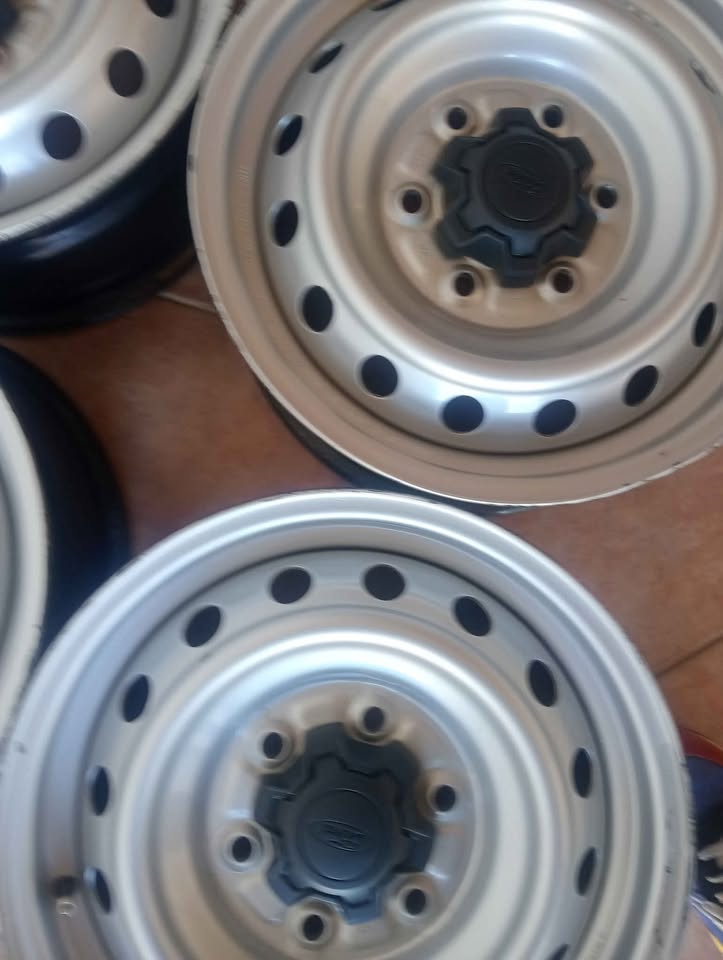 16inch steel rims for ford ranger - Private Seller