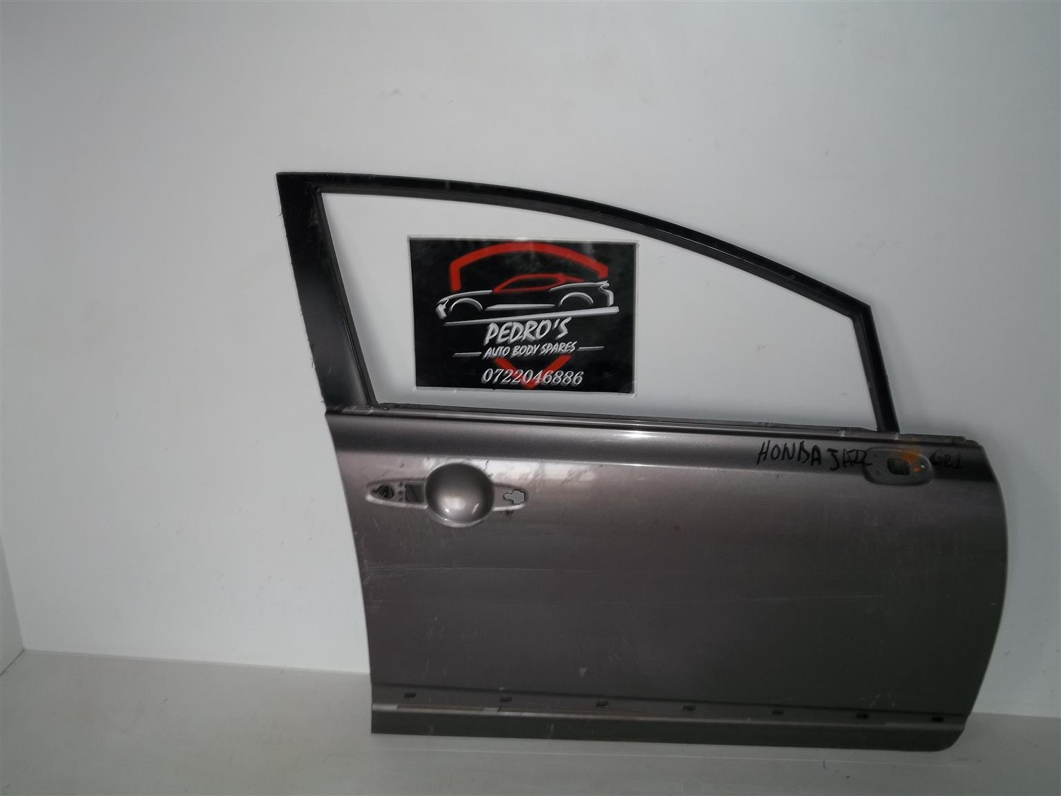 Honda jazz right hand door - Private Seller