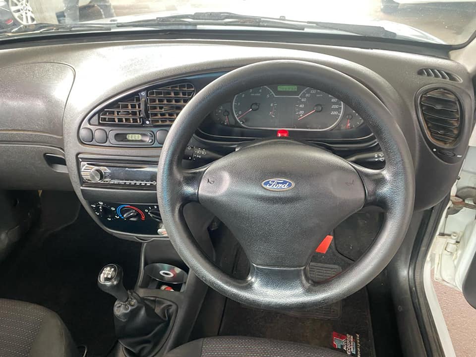 2011 FORD BANTAM 1.3 MANUAL