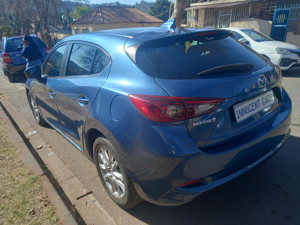 2019 MAZDA 3 1.6 ENGINE PETROL, MANUAL, MILEAGE 55000KMS, BLUE COLOR